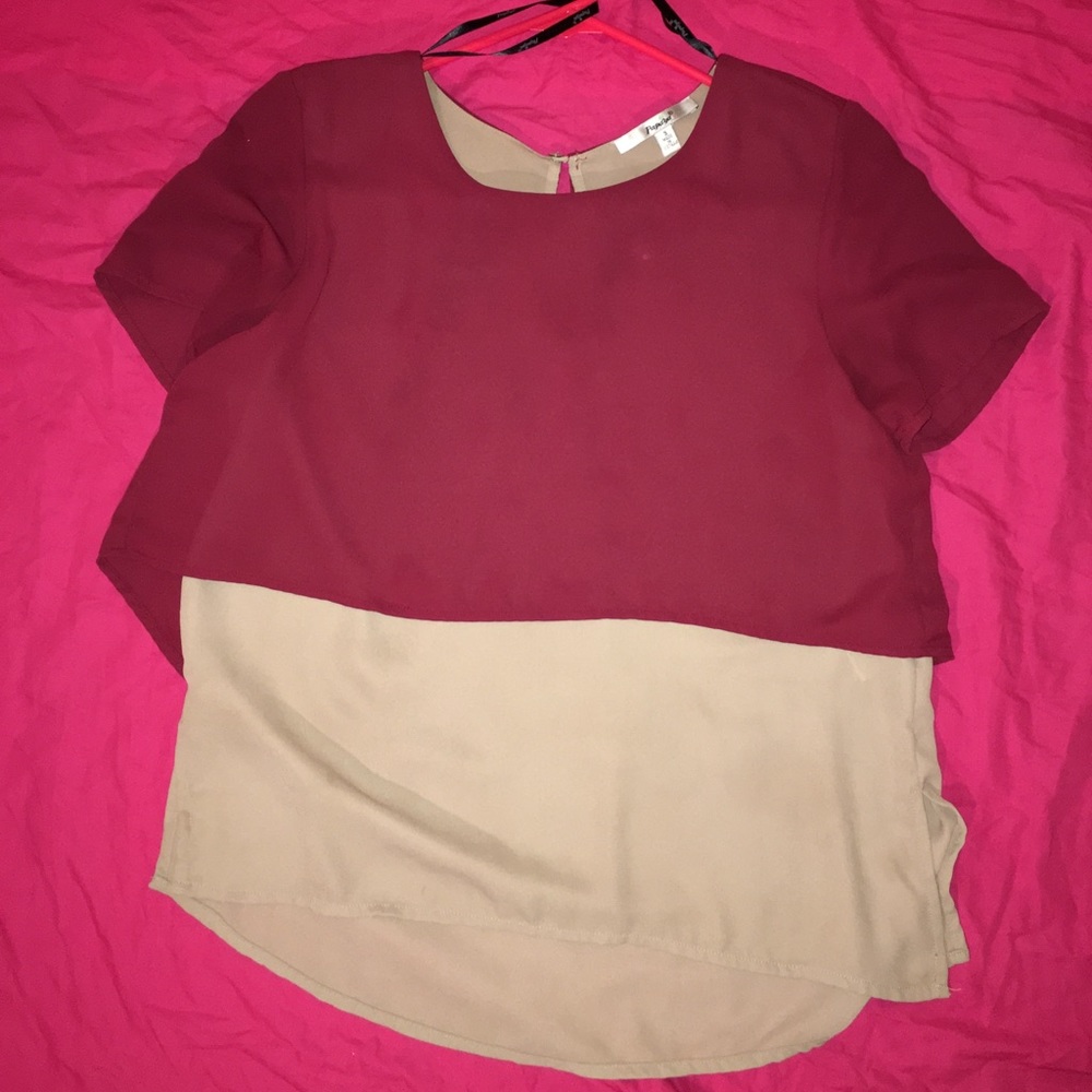 Red/beige blouse!